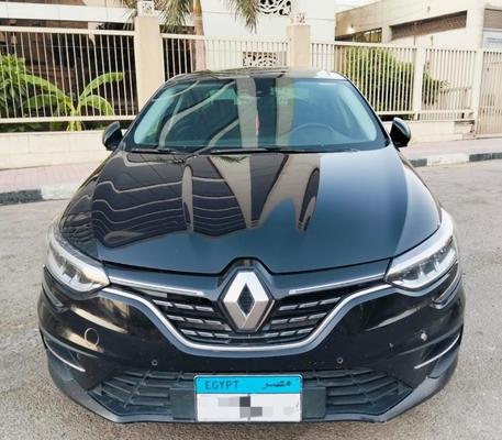 رينو ميجان 2023