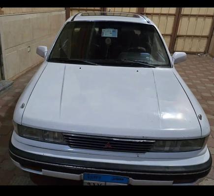 Mitsubishi Galant 1990