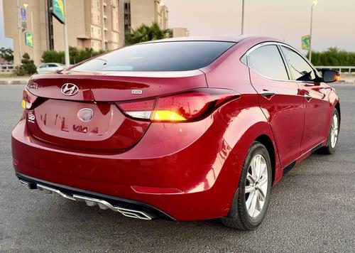 هيونداي إلنترا 2016