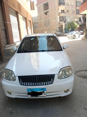 Hyundai Verna 2011