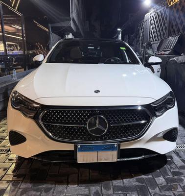 Mercedes E 200 2026