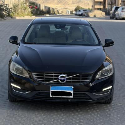 فولفو S60 2018