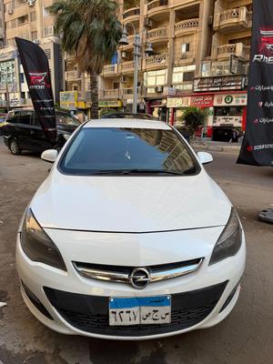 Opel Astra 2021