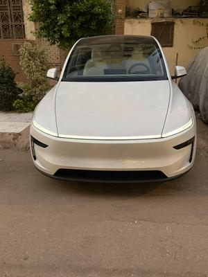 Tesla Model Y 2026