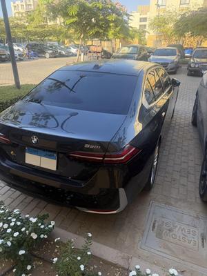 بي ام دبليو 520 2026