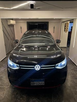 Volkswagen ID 6 2023