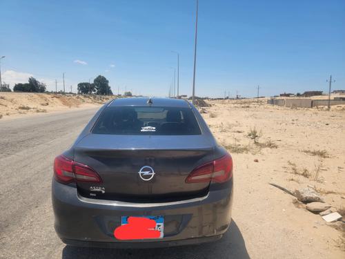 Opel Astra 2013