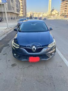 رينو ميجان 2021