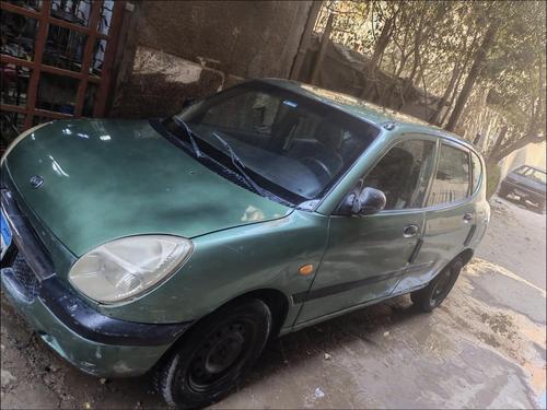 Daihatsu SIRION 2000