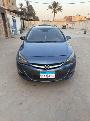 اوبل أسترا 2016