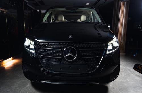 Mercedes Viano 2026