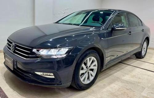 Volkswagen Passat 2021