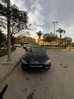 بي ام دبليو 330i 2017