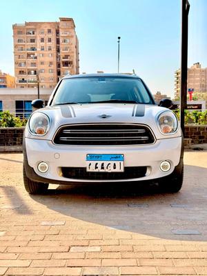 مينى كانترى مان 2016
