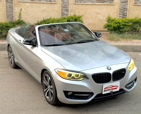 BMW 218 i 2016
