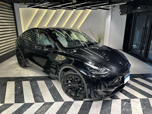 تسلا Model Y 2023