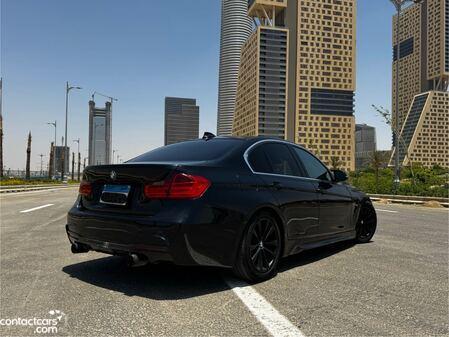 بي ام دبليو 320i 2014