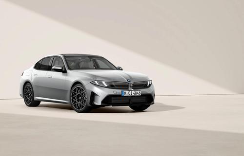 بي ام دبليو 320i 2027
