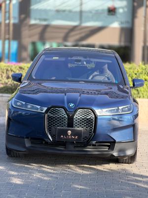 بي ام دبليو بي إم دبليو IX50 2023