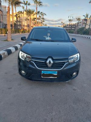 رينو لوجان 2021