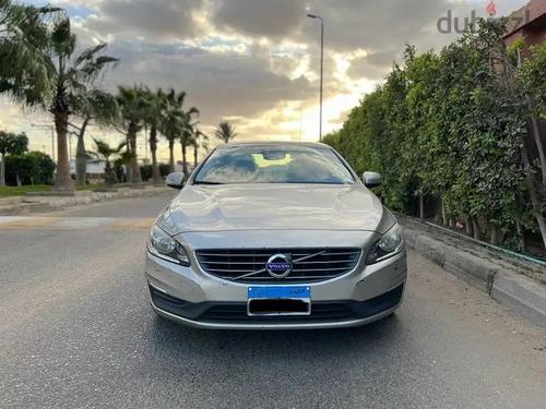 فولفو S60 2018