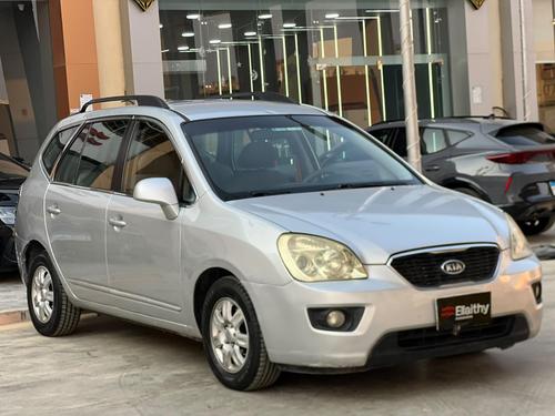 Kia Carens 2010