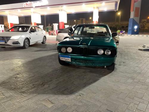 بي ام دبليو 318 1981