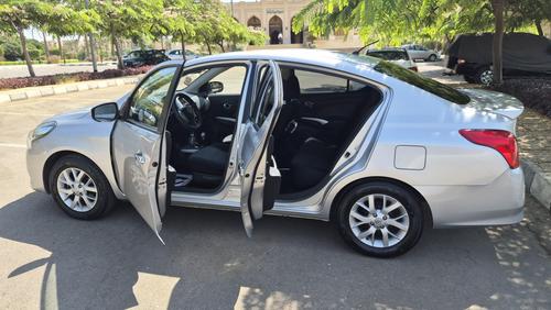 Nissan Sunny 2023