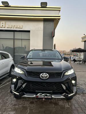 Toyota Fortuner 2023
