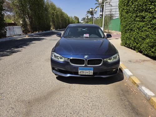 بي ام دبليو 318 2018