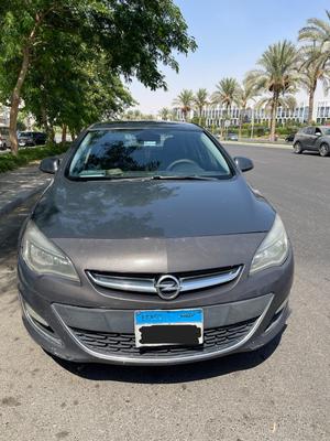 اوبل أسترا 2015