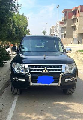 Mitsubishi Pajero 2016