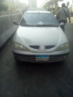 رينو ميجان 2003