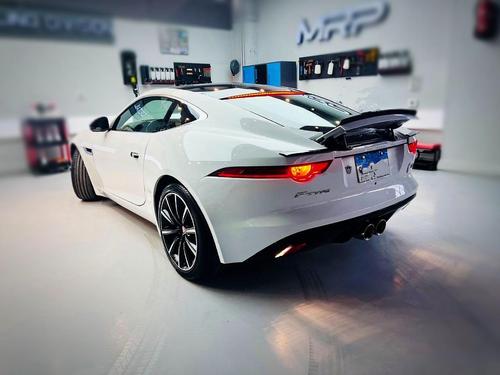 Jaguar F-Type 2016