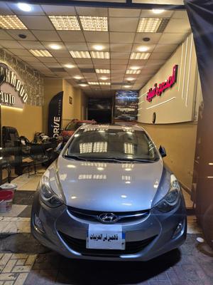 Hyundai Elantra 2013