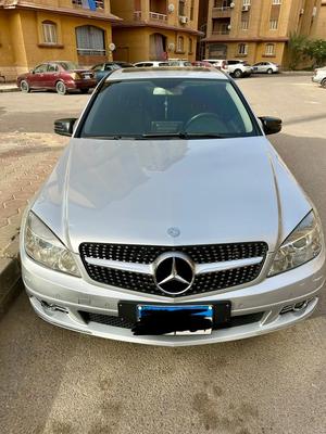 مرسيدس C 180 2011