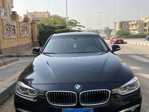 بي ام دبليو 318 2019