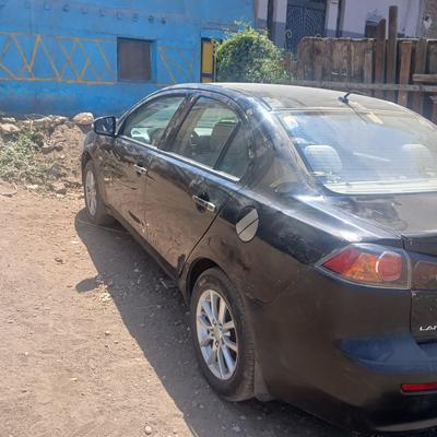 Mitsubishi Lancer EX Shark 2015
