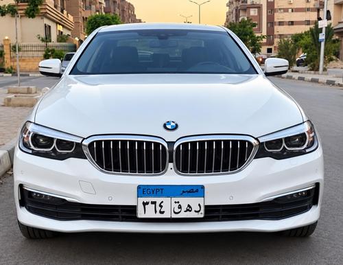 بي ام دبليو 520 2019