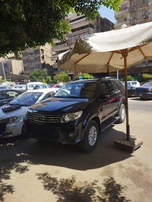 Toyota Fortuner 2013