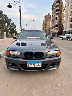 بي ام دبليو 318 2000