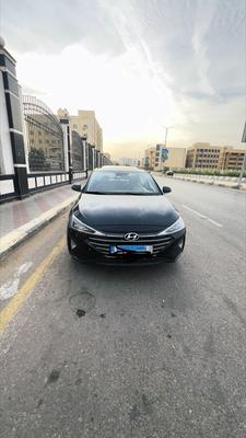 هيونداي افانتي 2019