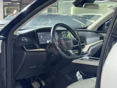 شيرى اى كيو 7 2025