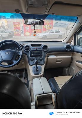 Kia Carens 2010