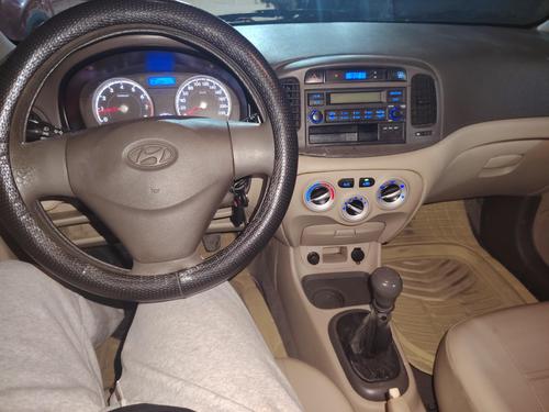 Hyundai Accent 2010