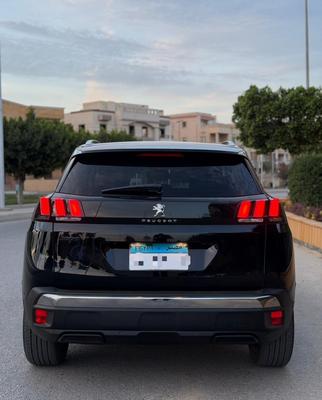 بيجو 3008 2021