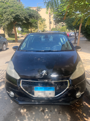 Peugeot 208 2015