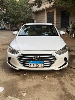 Hyundai Elantra AD 2019