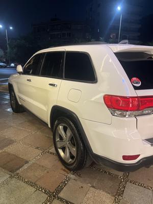 Jeep Grand Cherokee 2016