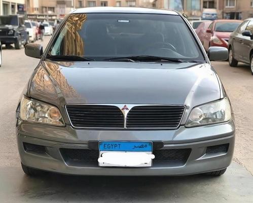 ميتسوبيشي لانسر بومة 2003